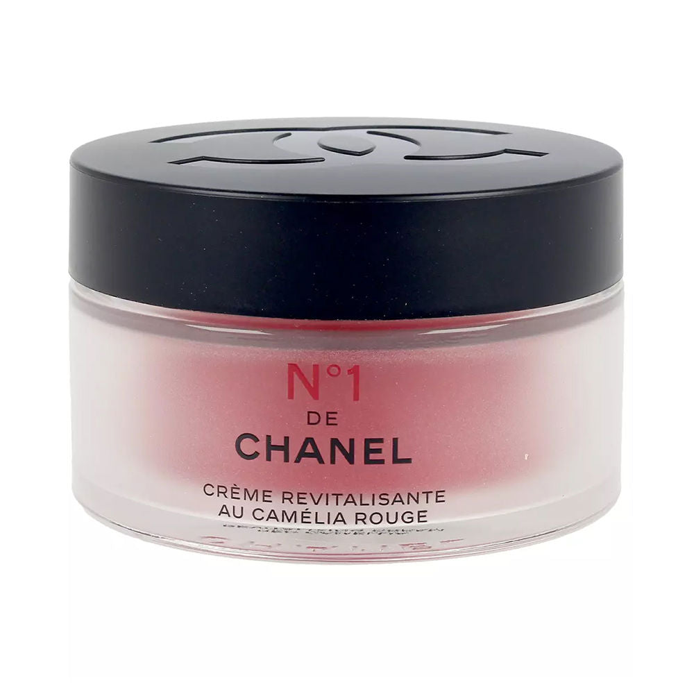 Chanel N°1 de Chanel Revitalizing Cream – Luxe anti-verouderingscrème met rode camelia-extracten voor een stralende en jeugdige huid.