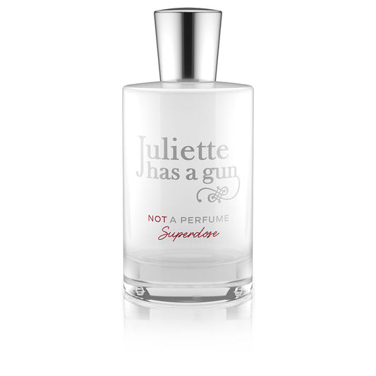 Flacon van Juliette Has A Gun Not A Perfume Superdose Eau de Parfum, een luxe damesgeur met een minimalistische compositie van cetalox. Perfect voor liefhebbers van subtiele parfums.